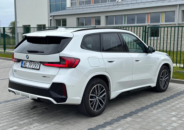 BMW X1 cena 65000 przebieg: 24579, rok produkcji 2022 z Warszawa małe 596